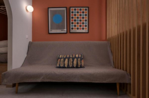Zefiron 12 City Center Family apartment